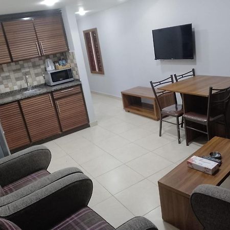 Shami Plaza Hotel Amman Bagian luar foto