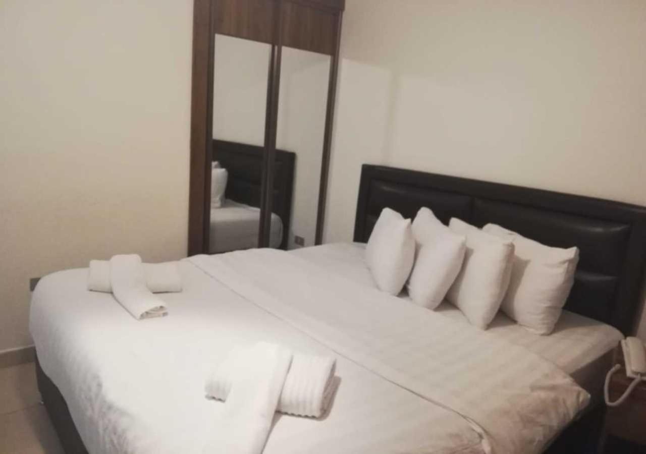 Shami Plaza Hotel Amman Bagian luar foto
